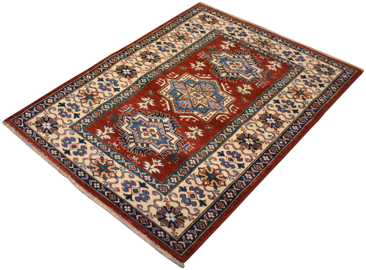 https://www.mainstreetorientalrugs.com/cdn/shop/products/IMG_0646-1112-3.4x4.4-paki-superkazak-550_1200x884.JPG?v=1549489170